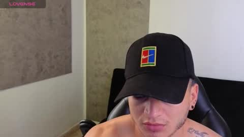 MIKKE online show from March 20, 3:27 pm