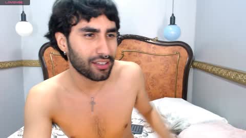 milanzaire online show from February 3, 11:26 pm