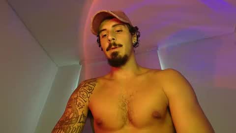 milkoffee online show from April 16, 8:20 pm