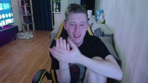 Mark and Elsa  online show from March 28, 2:23 am