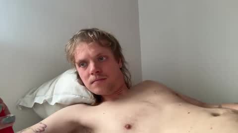 Mimi online show from January 29, 11:30 am