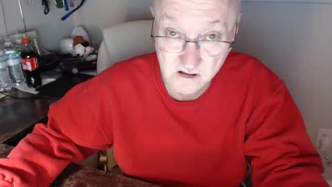 Snapshot of millenium0129 chatting on January 26, 2:14 am millenium0129 online show from January 26, 2:14 am