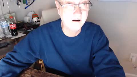 Snapshot of millenium0129 chatting on January 12, 11:47 pm millenium0129 online show from January 12, 11:47 pm