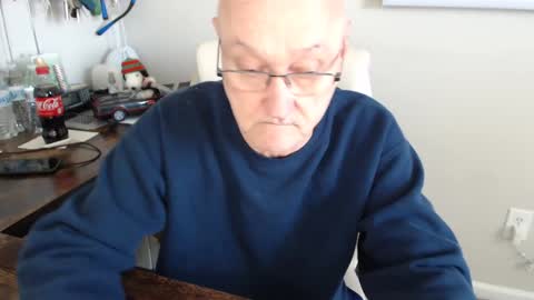 Snapshot of millenium0129 chatting on January 16, 6:37 pm millenium0129 online show from January 16, 6:37 pm