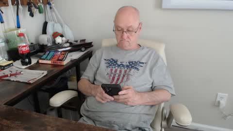 Snapshot of millenium0129 chatting on September 24, 5:44 pm millenium0129 online show from September 24, 5:44 pm