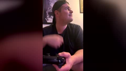 millennialcum online show from March 17, 12:18 pm