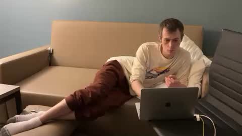 SlimnHungOH online show from December 16, 8:52 am