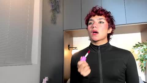 milo_evans online show from June 21, 9:09 pm