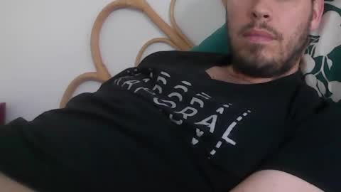 milowww1601 online show from March 25, 1:37 pm