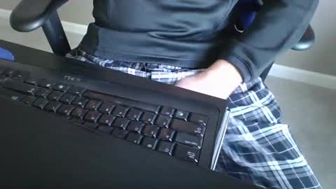 Snapshot of milwaukeebadger24 chatting on February 21, 1:22 pm milwaukeebadger24 online show from February 21, 1:22 pm