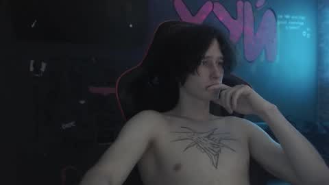 Max online show from October 6, 12:48 am