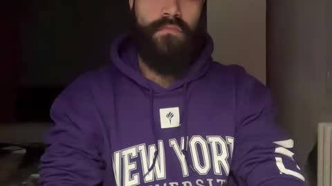 Snapshot of mingo_in_wonderland chatting on October 12, 9:42 pm Lance online show from October 12, 9:42 pm