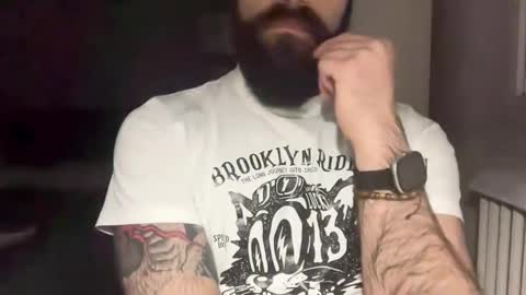 Lance online show from February 6, 8:50 pm