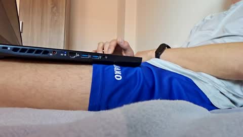 Jesse J. online show from June 16, 3:03 pm
