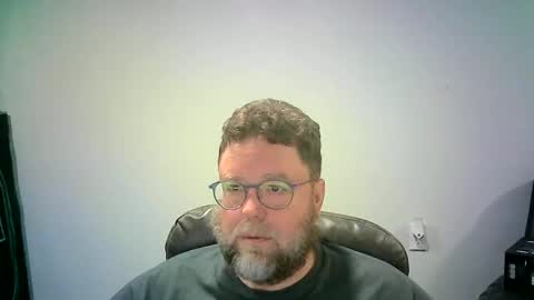 Mr. Happy online show from November 25, 6:48 am