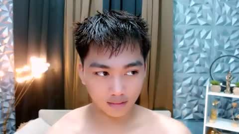 SAINT SACHI  will make your day  online show from September 25, 9:19 am