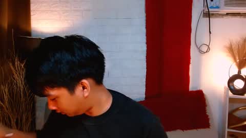 SAINT SACHI  will make your day  online show from December 6, 5:20 am