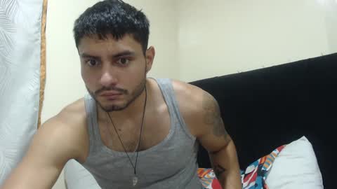 mistersam33 online show from December 27, 6:24 am