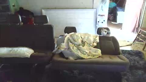 Deanthony online show from April 13, 9:48 pm