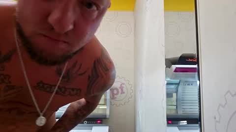 mnathanc online show from September 9, 2:33 am