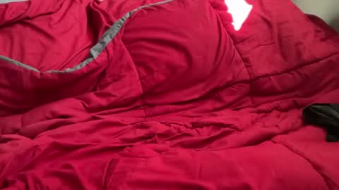 MNTuiLa online show from April 10, 4:14 pm