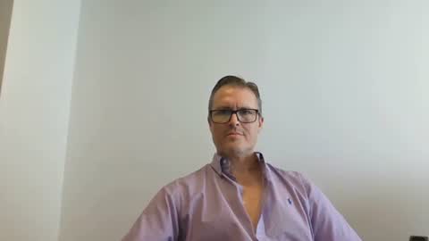 Moe online show from January 12, 5:50 pm