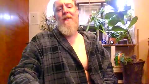 moeblick online show from December 2, 12:19 pm