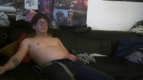 Snapshot of mojoflow39 chatting on December 19, 12:34 pm Fr online show from December 19, 12:34 pm