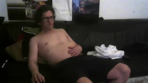 Snapshot of mojoflow39 chatting on March 2, 6:46 pm Fr online show from March 2, 6:46 pm