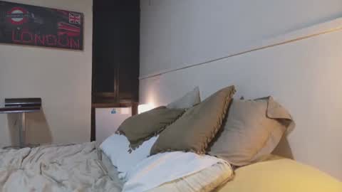 Mondolorian online show from February 18, 10:58 pm