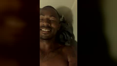 Thereallowclas31 online show from July 12, 8:00 pm