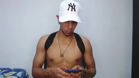 simon dice online show from November 11, 1:43 am