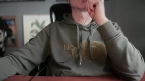 moonriver2511 online show from January 15, 3:18 pm