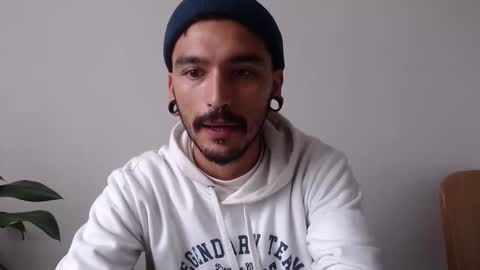 Abelardo online show from May 2, 7:49 pm