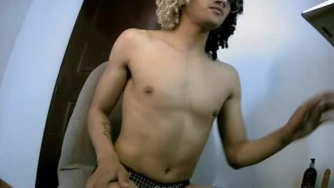 Danny  online show from December 19, 7:22 pm