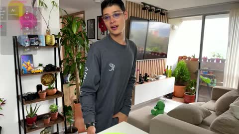   online show from February 16, 7:23 pm