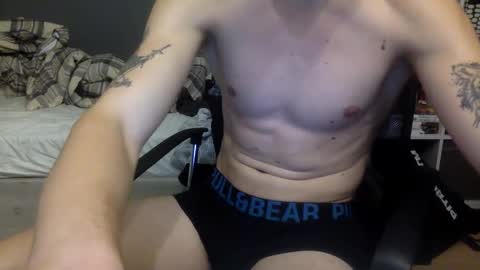 Snapshot of morowin_ chatting on January 19, 4:57 pm morowin_ online show from January 19, 4:57 pm