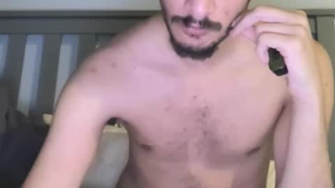 Snapshot of moss127 chatting on February 13, 9:28 pm twennysevv27 online show from February 13, 9:28 pm