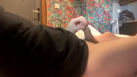 CamO online show from December 18, 8:27 pm