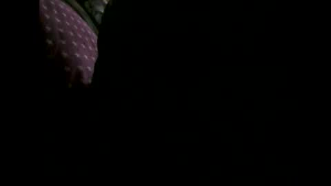 Snapshot of mowgli1977 chatting on October 10, 8:52 am mowgli1977 online show from October 10, 8:52 am