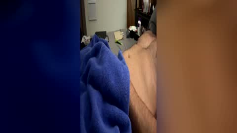 Sequoia-Cocked Hombre de Sur online show from June 29, 12:27 pm