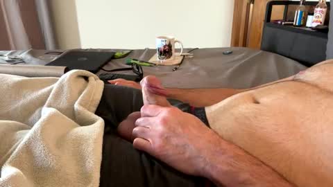 Sequoia-Cocked Hombre de Sur online show from April 26, 6:16 pm