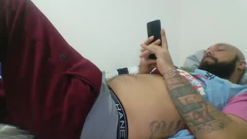 Snapshot of mr8plus chatting on January 24, 1:03 am Mr8 online show from January 24, 1:03 am