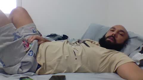 Snapshot of mr8plus chatting on December 25, 8:50 pm Mr8 online show from December 25, 8:50 pm