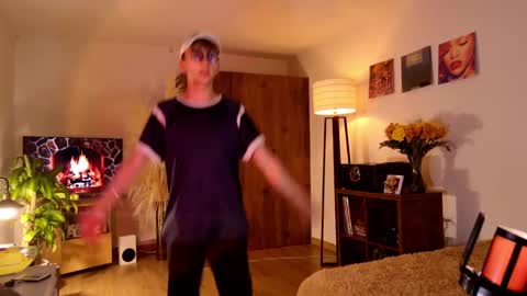 Snapshot of mr_evan1 chatting on September 13, 4:52 pm Mr Evans online show from September 13, 4:52 pm