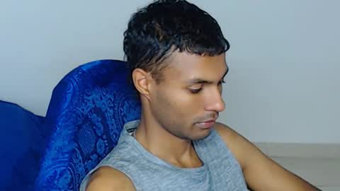 Max online show from March 31, 2:41 pm