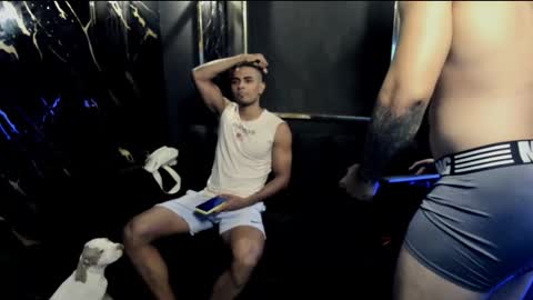 mr_maximo online show from September 9, 5:07 am