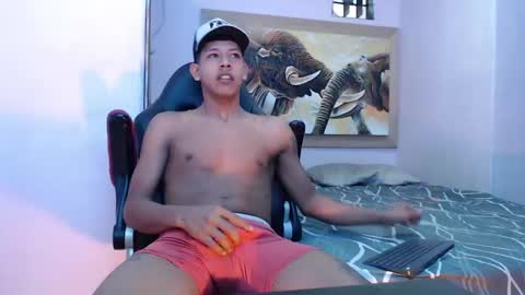 Snapshot of mr_stiven_ chatting on February 15, 2:47 am mr_stiven_ online show from February 15, 2:47 am