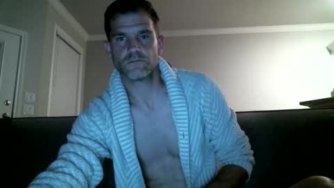 Snapshot of mrasstastix chatting on October 26, 4:25 am MrAsstastix online show from October 26, 4:25 am