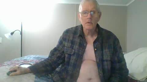 mrbill55 online show from November 1, 7:29 pm